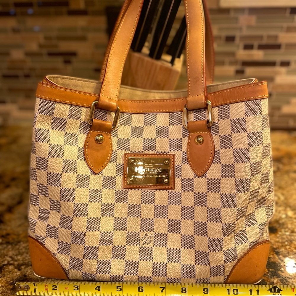 Louis Vuitton Hampstead PM – authentic